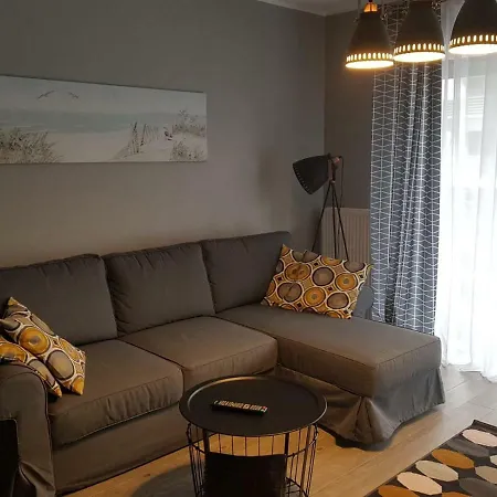 Morskie Zacisze 22 *